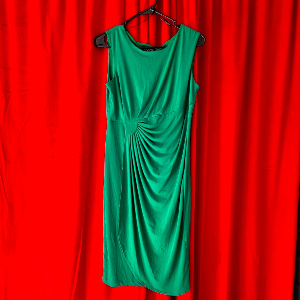 Dress - Green, High Waist, Ruched Side Waist, Kind of Art-Deco, Size 8